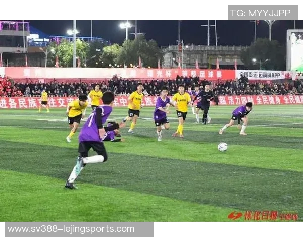 怀化足球热潮兴起青少年踢球热情高涨推动城市体育发展